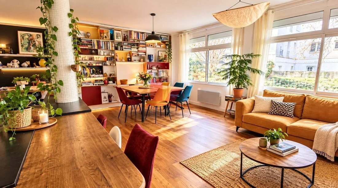 Apartment in Insurrection, Vanves, France 1 - 19177288
