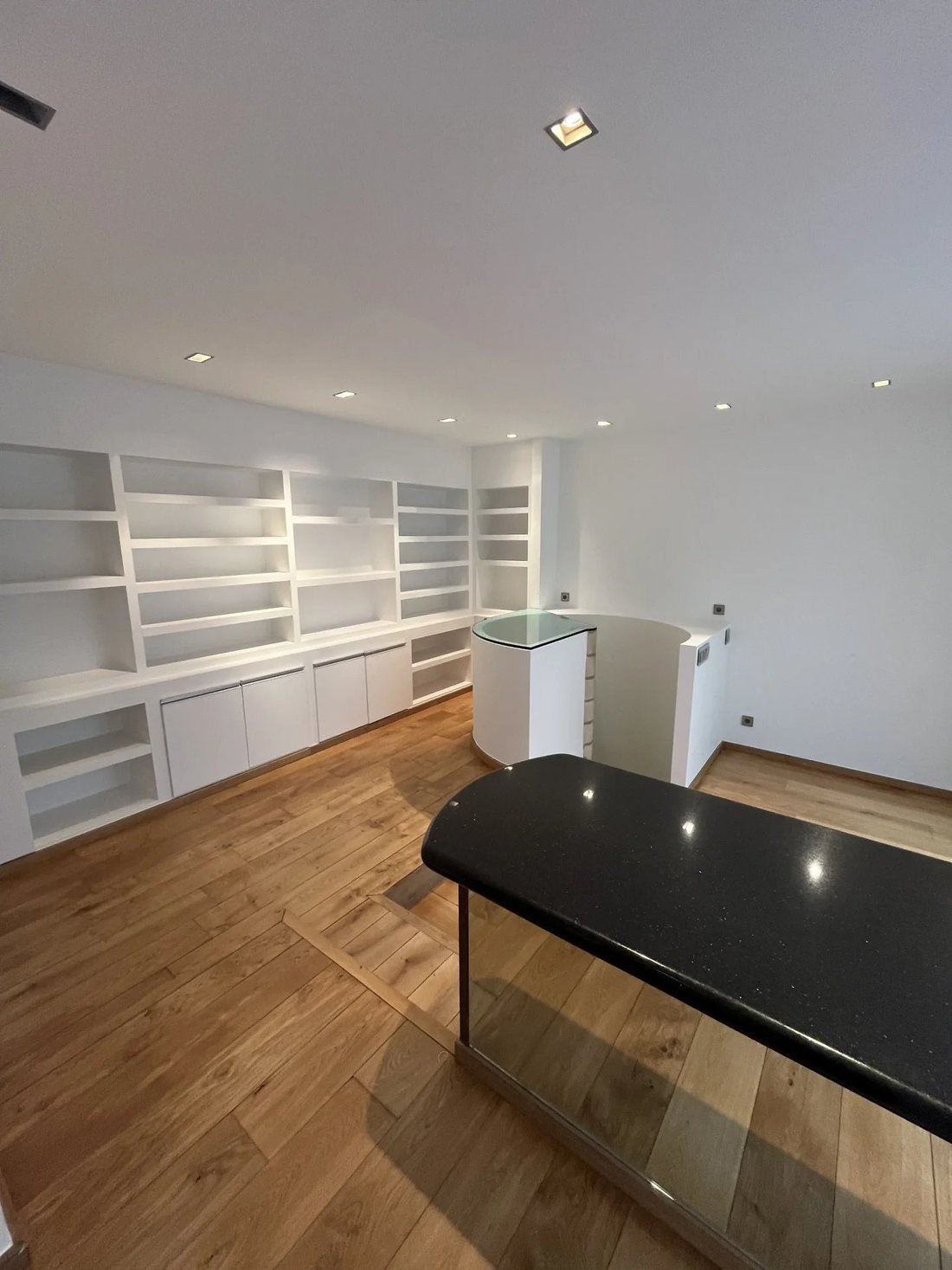 Apartment in Odéon, Paris 6e Arrondissement, Paris 1 - 19169820