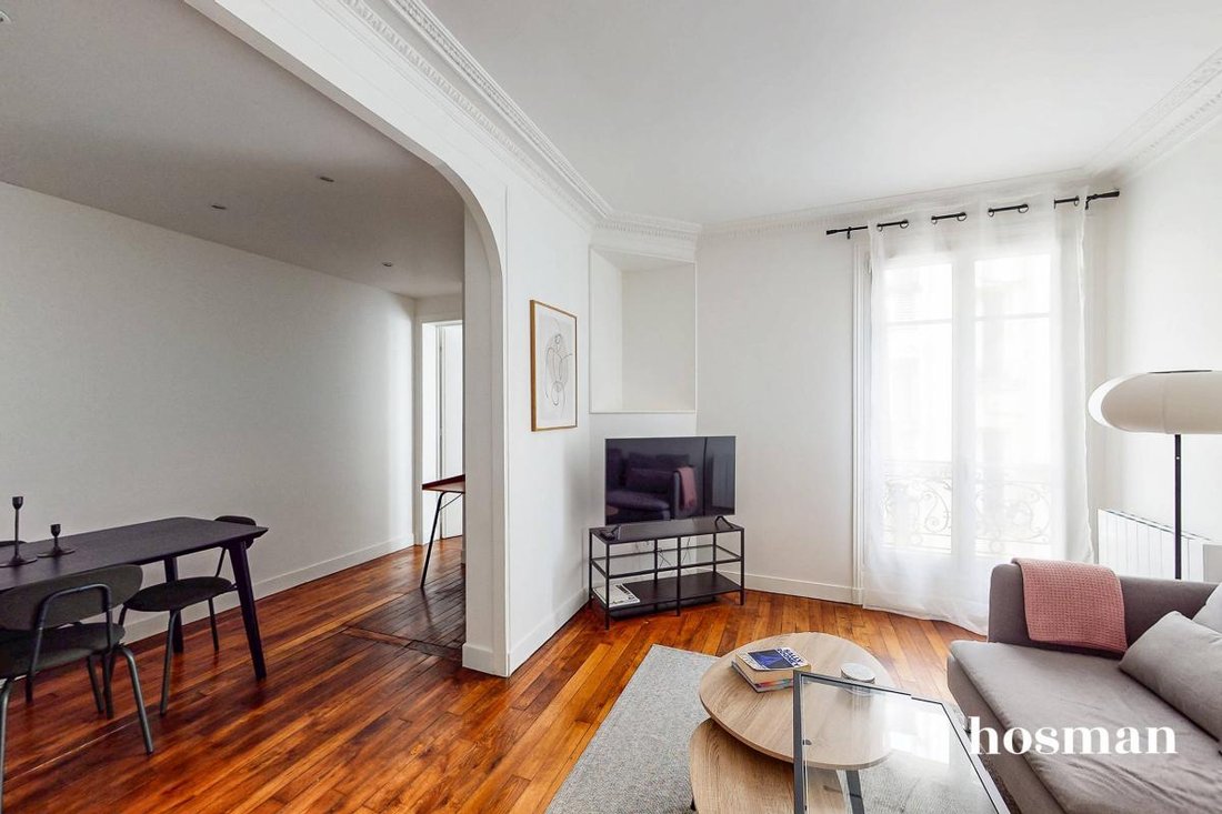 Apartment in La Fourche-Guy Môquet, Paris 17e Arrondissement, Paris 2 - 19170017