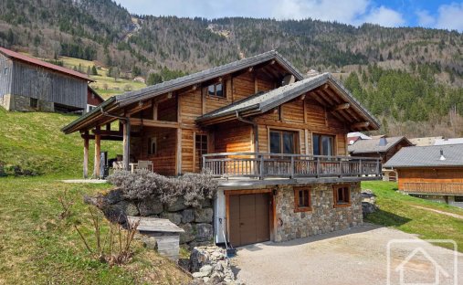 Chalet in Bonnevaux, Auvergne-Rhône-Alpes, France 1