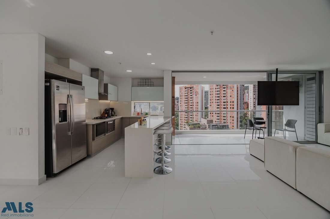 Apartment in Medellín, Antioquia, Colombia 4 - 19175111