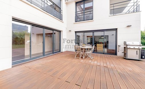 House in Bois-Colombes, Ile-de-France, France 1