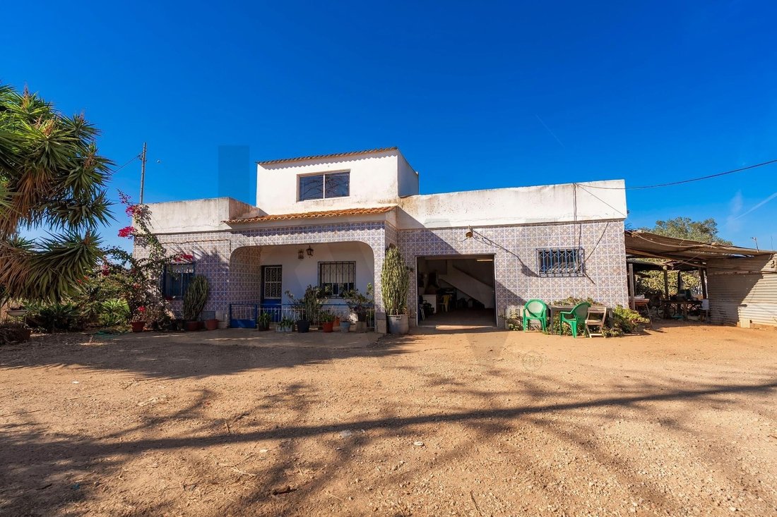 Casa de Campo en Faro (Se y Sao Pedro), Algarve, Portugal 4 - 19179884