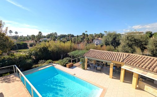 Villa à Les Groules-Les Breguieres, Antibes, France 1
