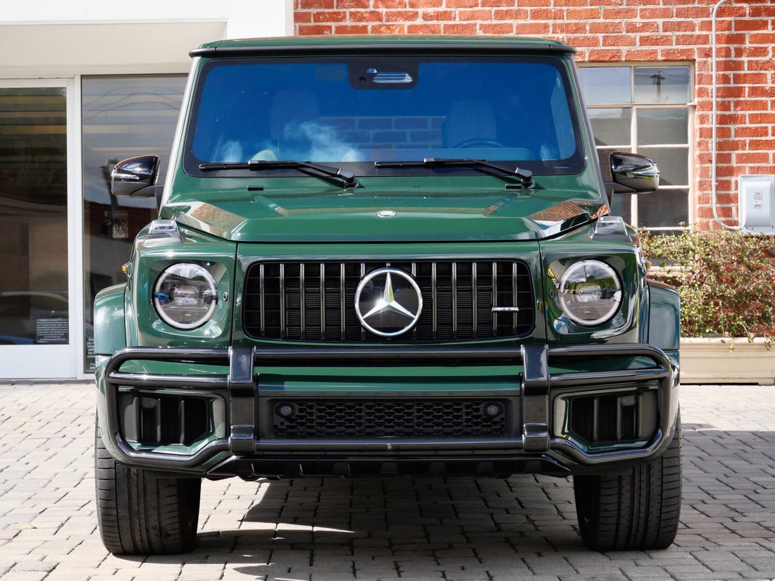 Suv in Beverly Hills, CA, United States 2 - 19175327