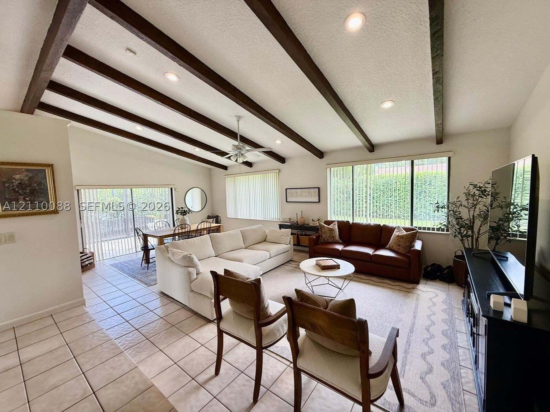 Haus in Cutler Bay, Florida, Vereinigte Staaten 2 - 19168978