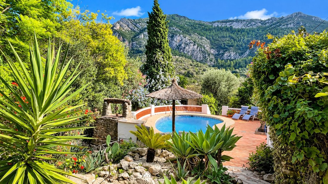 Villa in Alkali, Valencian Community, Spain 1 - 19171779