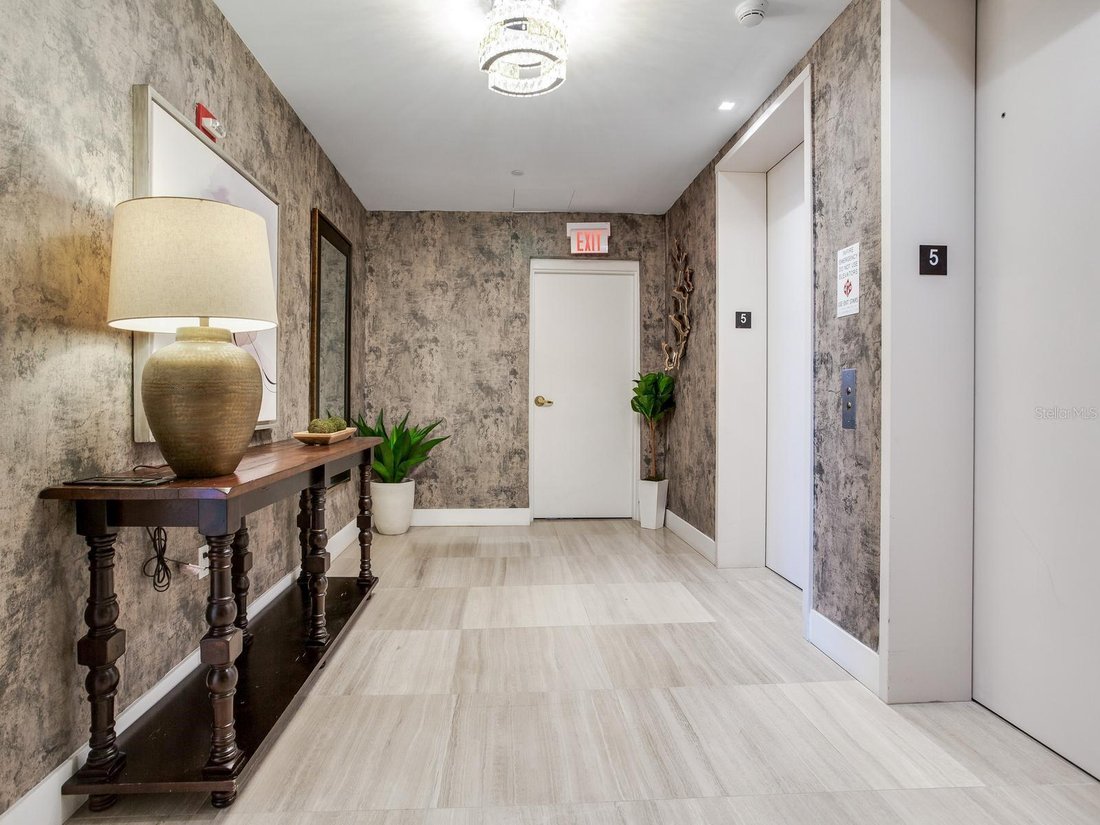 Condo in Tampa, Florida, United States 2 - 19177012
