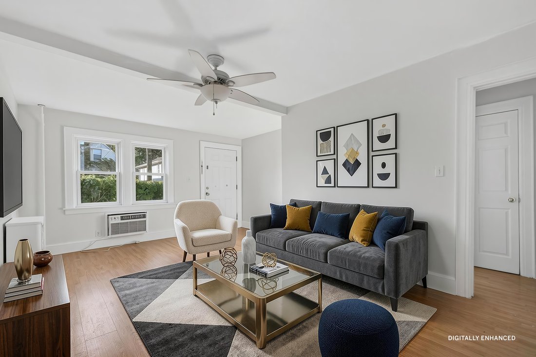 Appartement à Roslyn Heights, État de New York, États-Unis 3 - 18034095