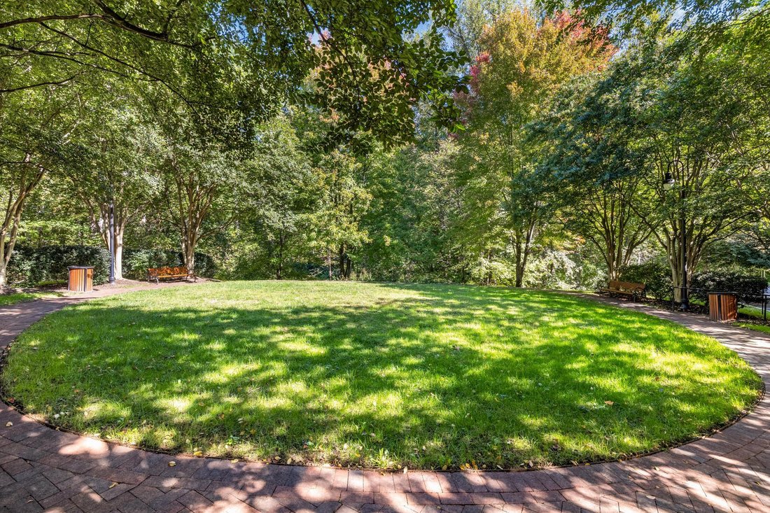 Condo in North Bethesda, Maryland, United States 5 - 19176213