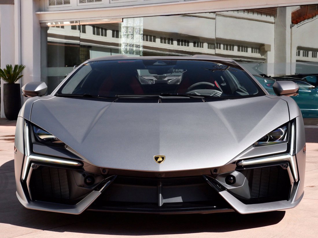 Coupe in Beverly Hills, CA, United States 5 - 19175325