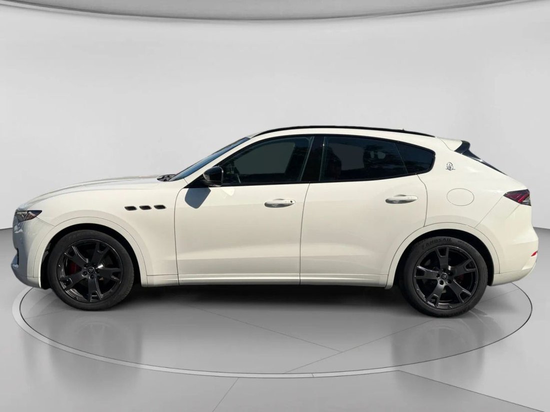 Suv in Jacksonville, FL, United States 2 - 19180018