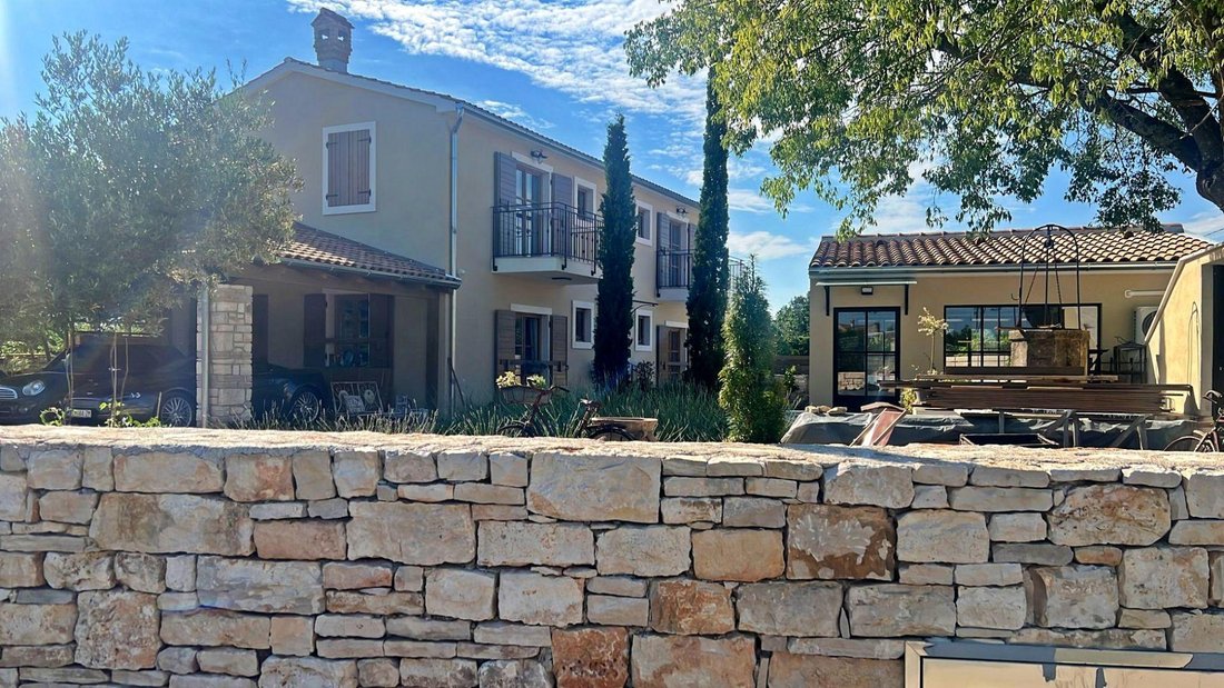Villa in Svetvincenat, Istria County, Croatia 1 - 13882549