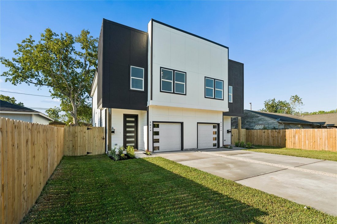 Houston, Texas, United States 3 - 19174715