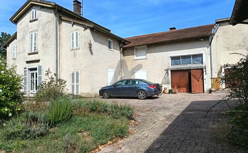 Tenuta a Toussieux, Auvergne-Rodano-Alpi, Francia 1