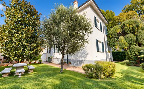 Villa in Cusano Milanino, Lombardei, Italien 1
