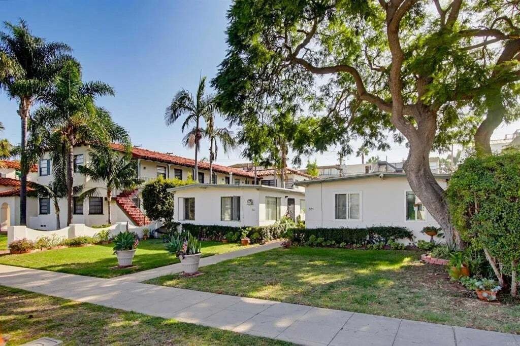 Coronado, California, United States 2 - 19179734