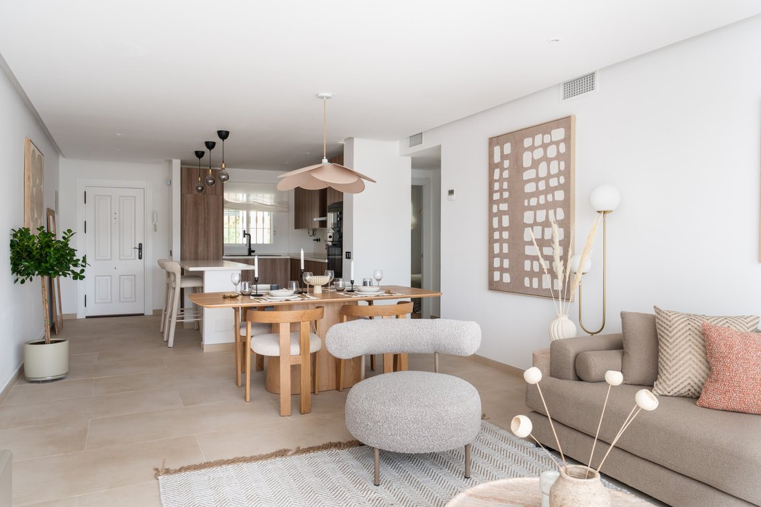 Apartment in La Quinta, Benahavis, Andalusia 4 - 19182047