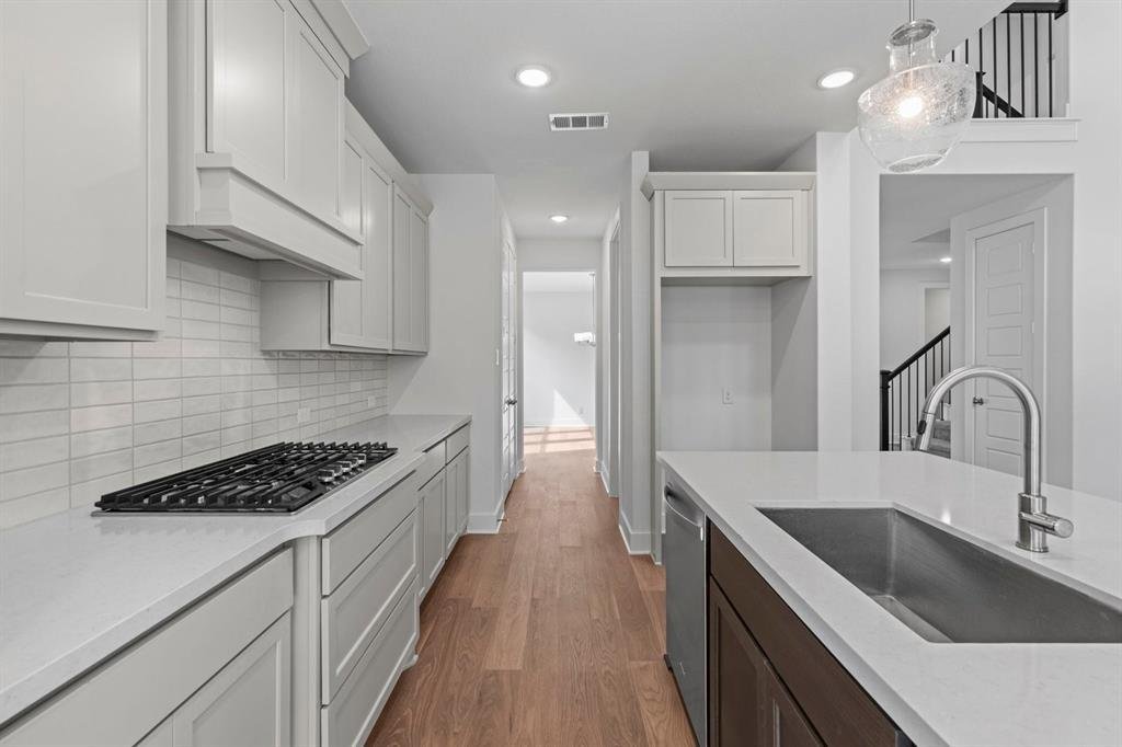 House in Lantana, Texas, United States 4 - 17922897