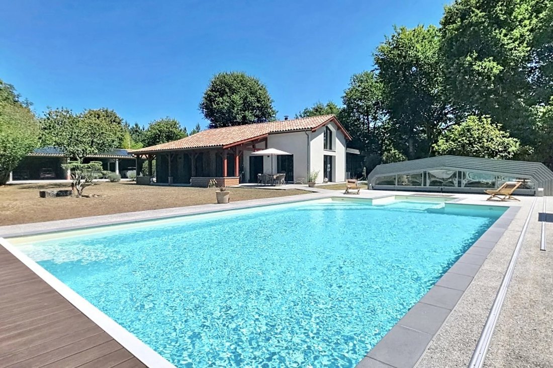 House in Sanguinet, Nouvelle-Aquitaine, France 2 - 19145244