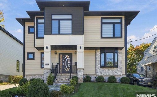 House in Fairview, New Jersey, United States 1