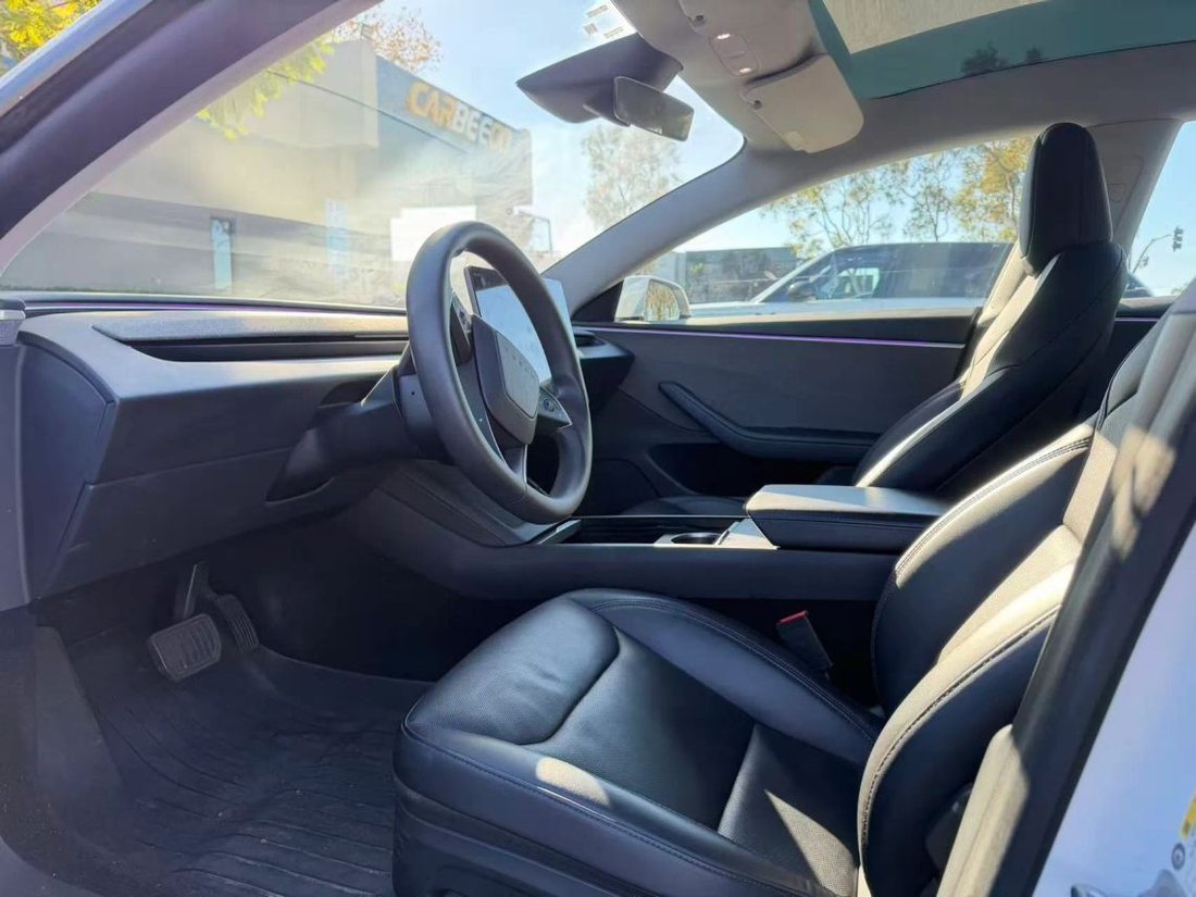 Sedan in Costa Mesa, CA, United States 3 - 19180630