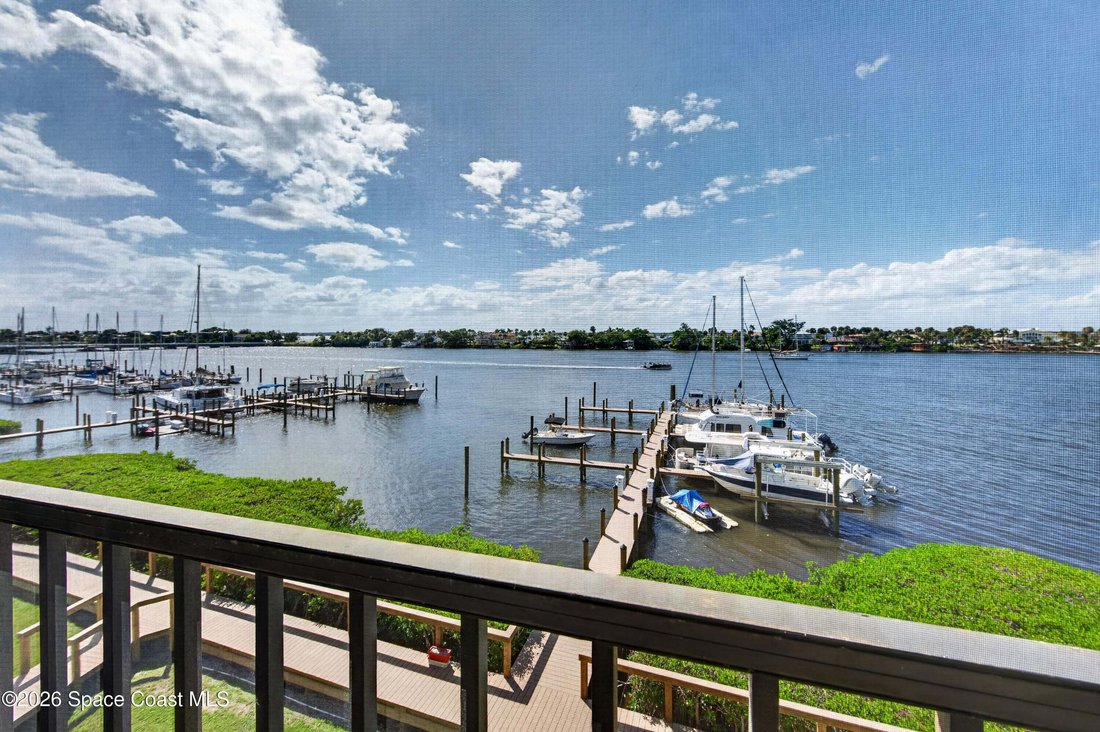 Condo in Indian Harbour Beach, Florida, United States 2 - 19171659