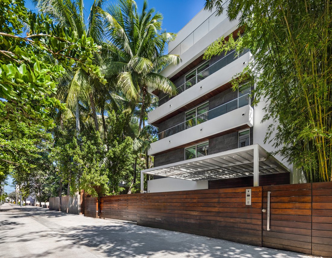 Condo in Miami Beach, Florida, United States 1 - 19176188