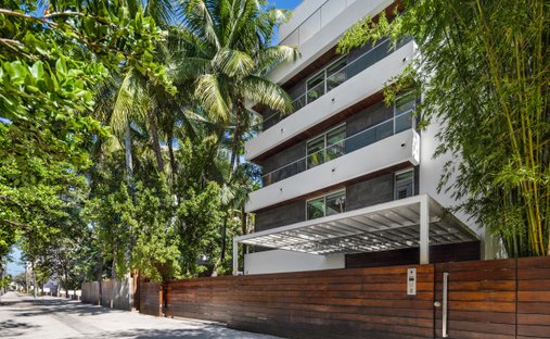 Condo in Miami Beach, Florida, United States 1