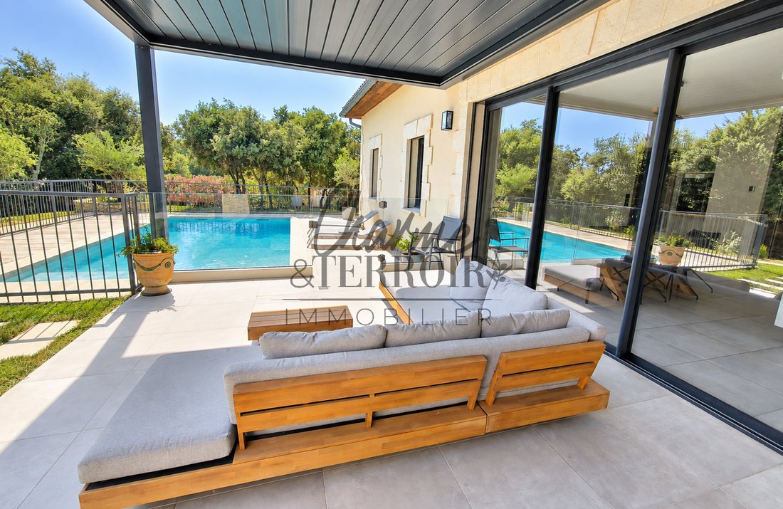 Villa in Uzès, Occitania, France 1 - 19170221