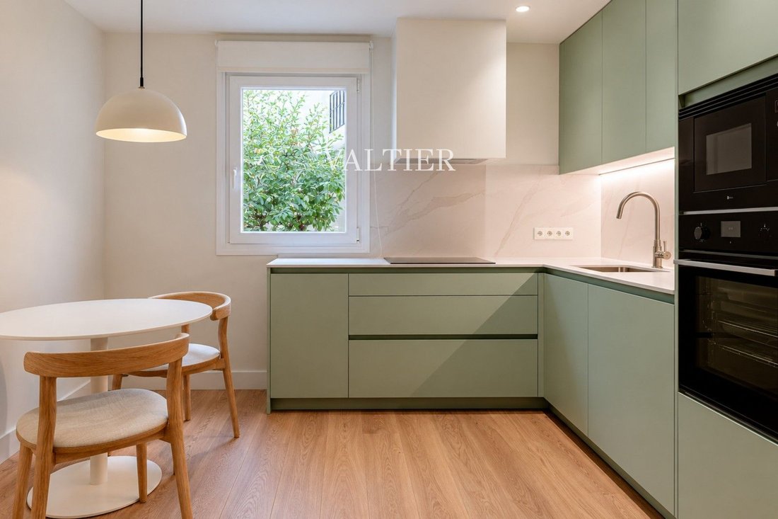 Wohnung in Retiro, Madrid, Spanien 4 - 19172925