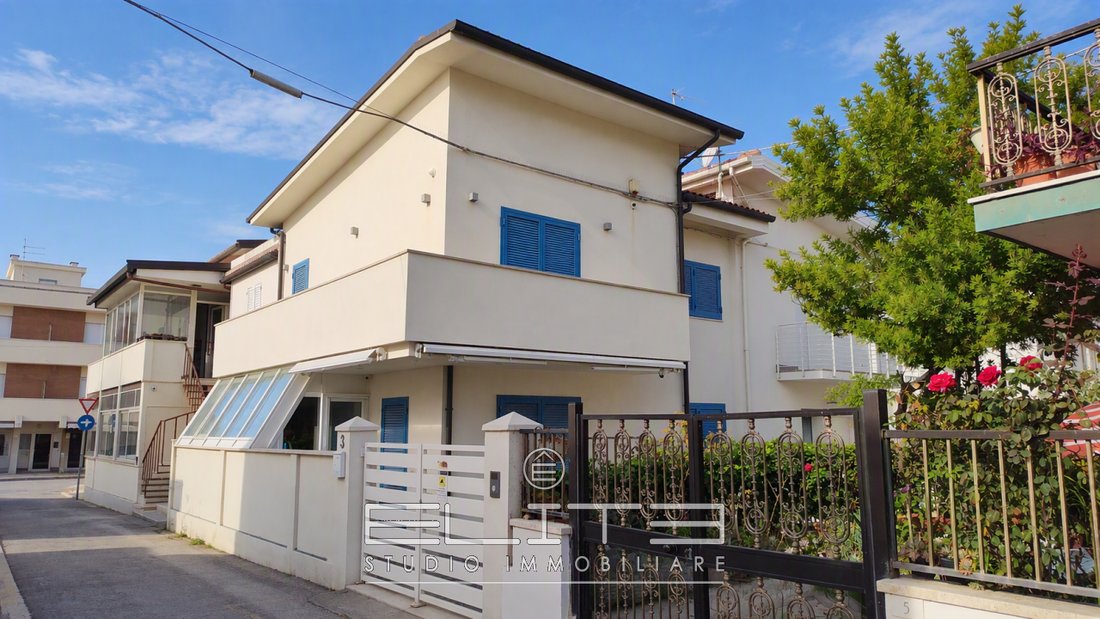 Haus in Numana, Marken, Italien 1 - 19173861