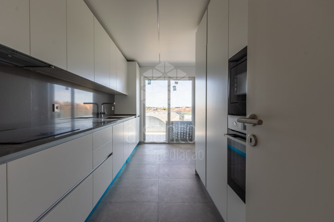 Apartment in Carcavelos e Parede, Lisbon, Portugal 2 - 16699309