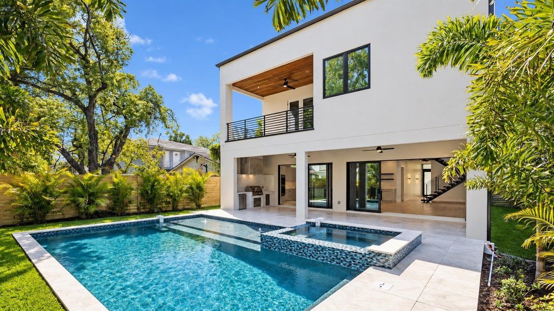 House in Tampa, Florida, United States 5 - 19172120