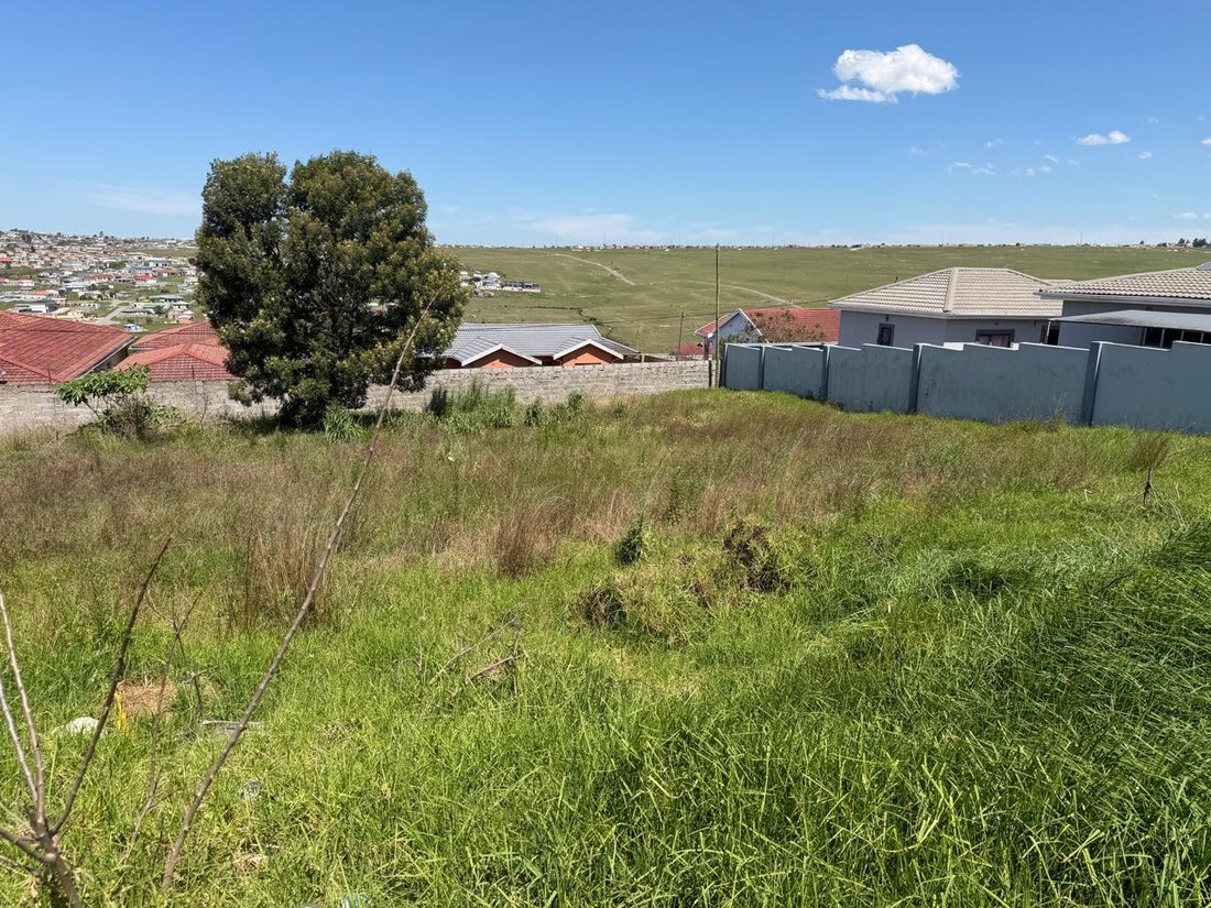 Land in Mthatha, Eastern Cape, South Africa 5 - 19174036