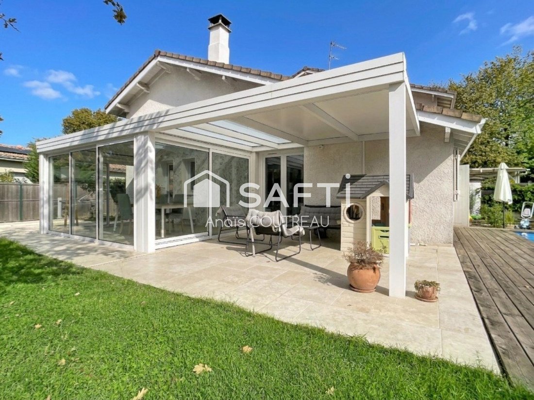 Casa en Nord, Martignas-sur-Jalle, Francia 1 - 19176040