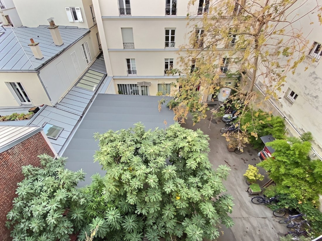 Apartment in Louis Blanc-Aqueduc, Paris 10e Arrondissement, Paris 2 - 19170811