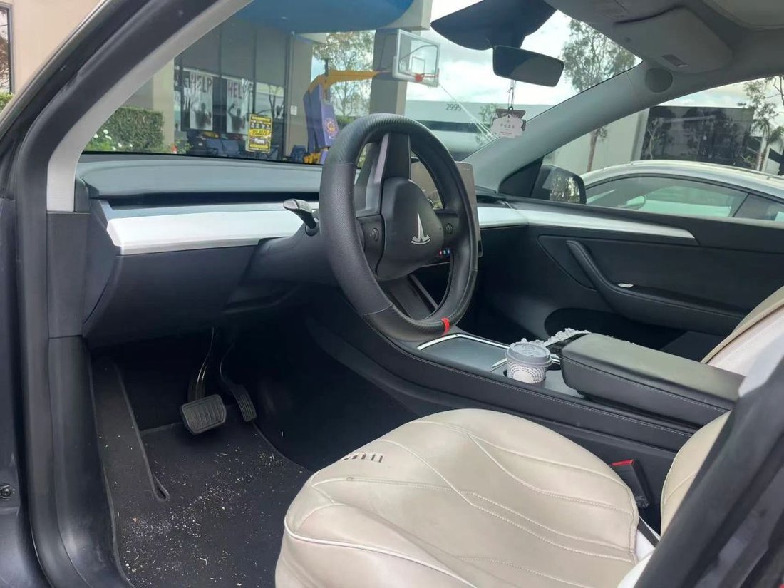 Suv in Costa Mesa, CA, United States 3 - 19173591
