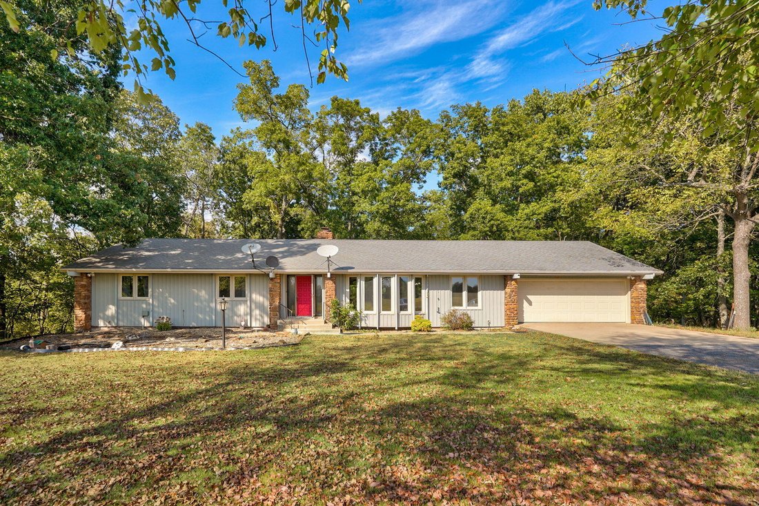 House in Pleasant Hope, Missouri, United States 1 - 19170771