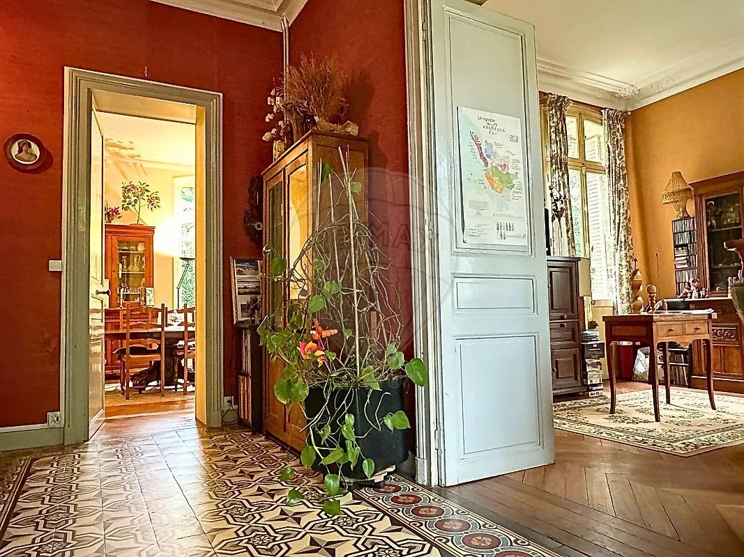 House in Senlis, Hauts-de-France, France 3 - 19175328