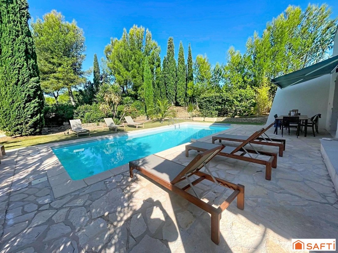 Casa en La Cadière-d'Azur, Provenza-Alpes-Costa Azul, Francia 3 - 19176029