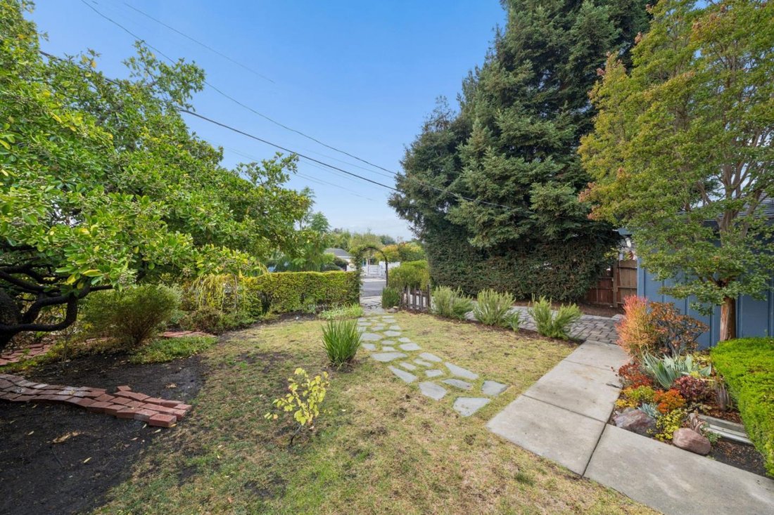 House in Redwood City, California, United States 4 - 19172598