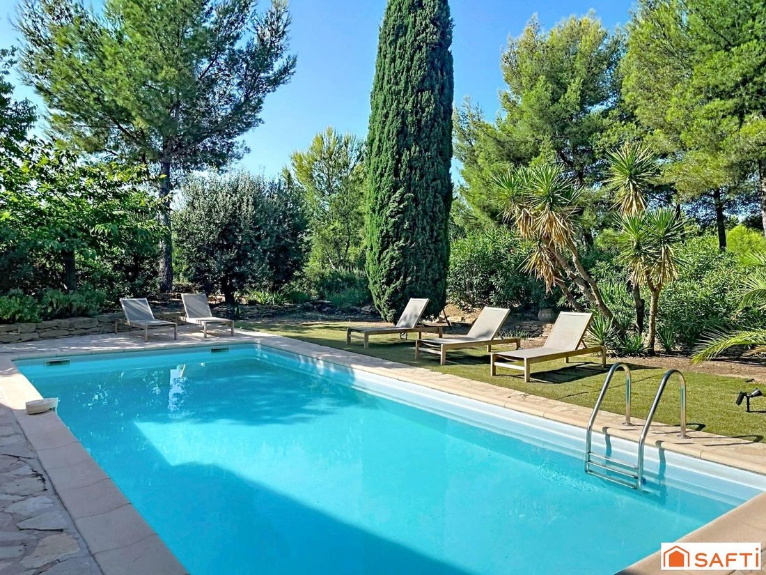 Casa en La Cadière-d'Azur, Provenza-Alpes-Costa Azul, Francia 4 - 19176029