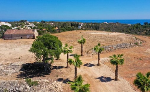 Villa in Lagoa e Carvoeiro, Algarve, Portugal 1