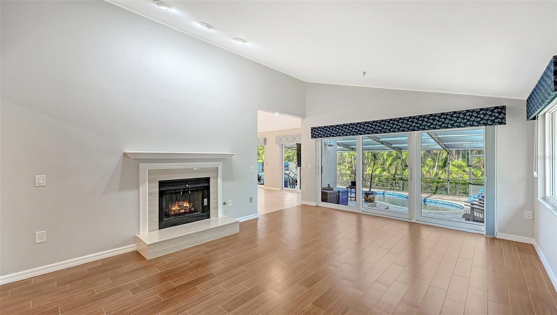 Condo in Longboat Key, Florida, United States 4 - 19178140