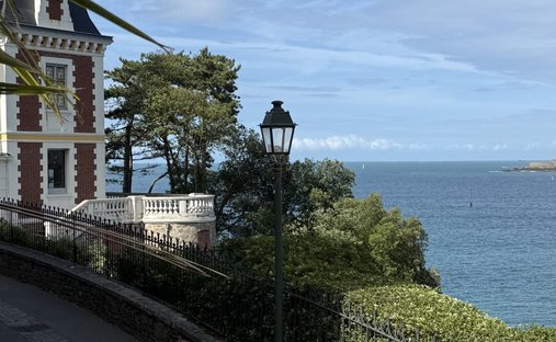 Appartamento a Centre Ville, Dinard, Francia 1