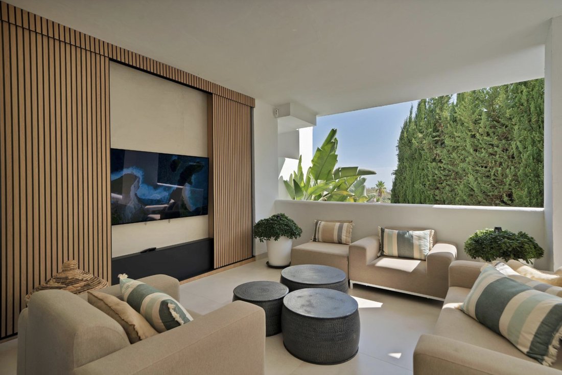 Apartment in Nueva Andalucia, Marbella, Spain 1 - 19007677