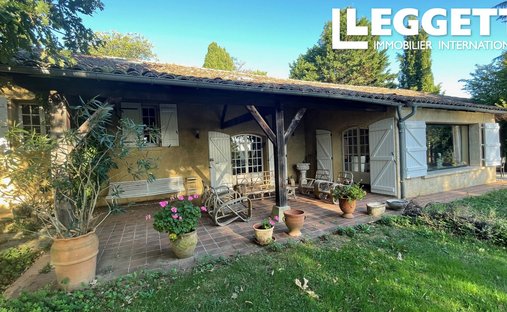 House in L'Isle-en-Dodon, Occitania, France 1