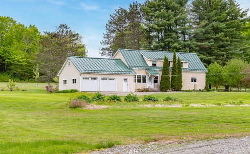 Maison à Bradford, Maine, États-Unis 1
