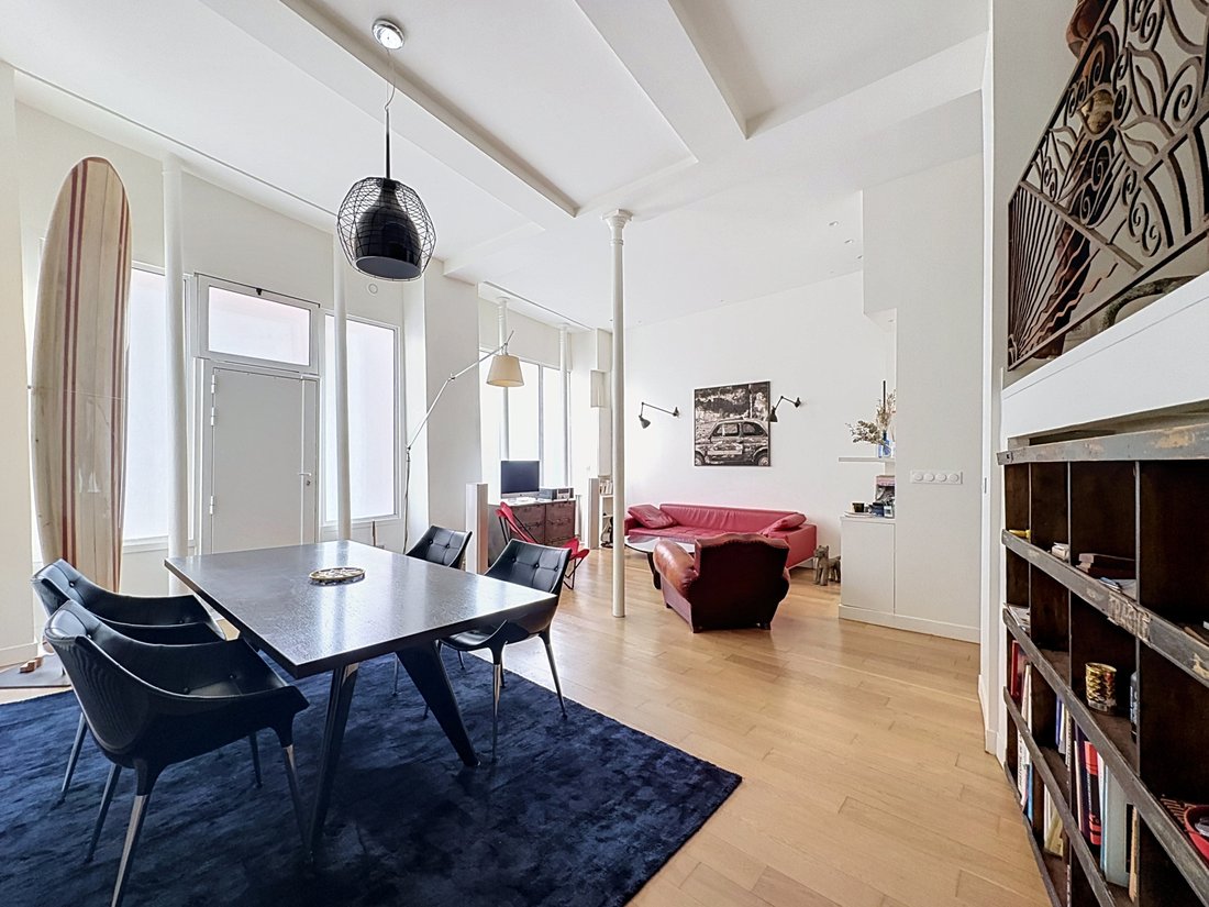 Apartment in Léon-Blum Folie-Regnault, Paris 11e Arrondissement, Paris 4 - 19178298